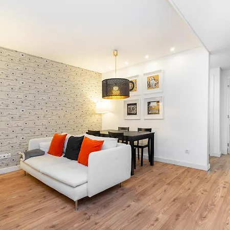 Apartamento Whome Oasis Extravaganza: Lisbon's Supreme Retreat Lisboa