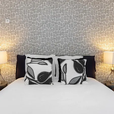 Whome Oasis Extravaganza: Lisbon's Supreme Retreat * Lissabon